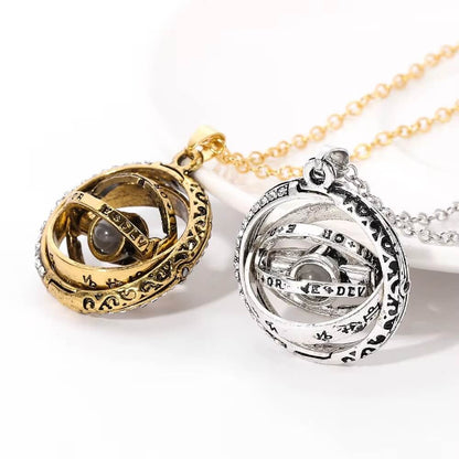 Collana Astronomica AGAPE - Un solo gioiello, cento modi per dire "Ti Amo"