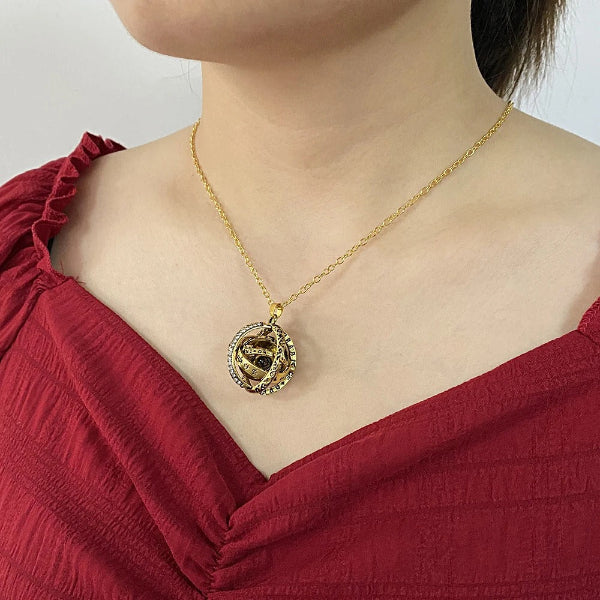 Collana Astronomica AGAPE - Un solo gioiello, cento modi per dire "Ti Amo"